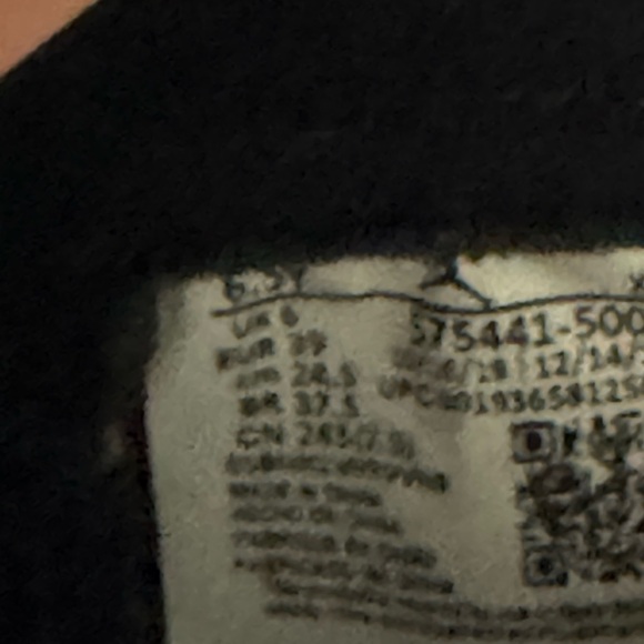 Nike Air Jordan retro high OG Court in size 6.5 youth - Picture 7 of 7